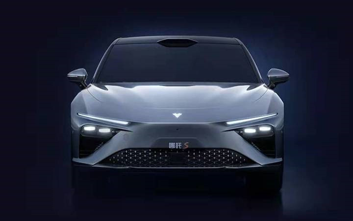 ����m(x��)��800km���������������߸S����A��D�ع�