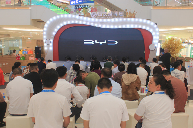 ���t�I(l��ng)����������������f�ȁ��Ϻ���W(w��ng)�Ŀ��ذ�܇(ch��)�ͼ��w����